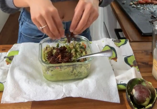 Shroomacon-Infused Guacamole: A Savory Twist on a Classic Dip
